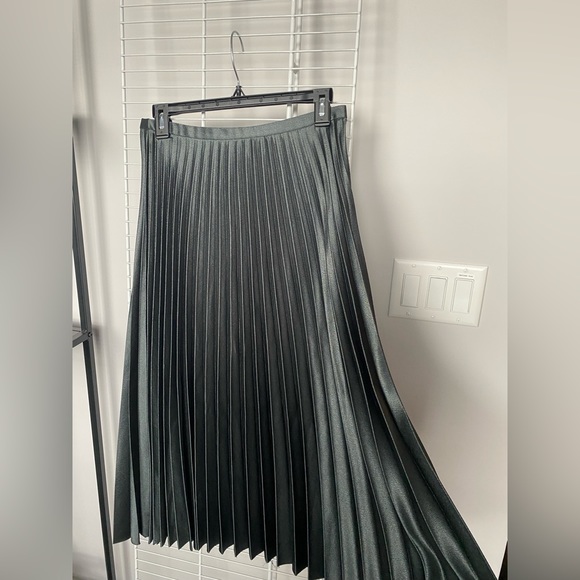 Zara Emerald Green Maxi Skirt Small - Picture 2 of 9